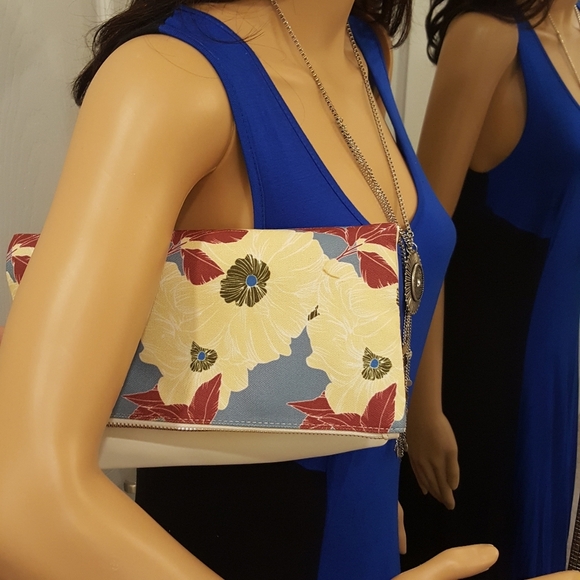 Rachel Pally Reversible Clutch - Picture 3 of 13